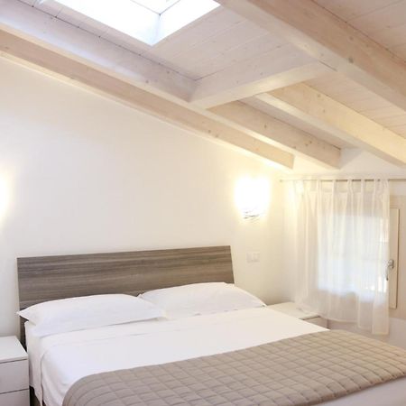 Locazione Turistica Aquila 3 Apartment Верона Екстериор снимка