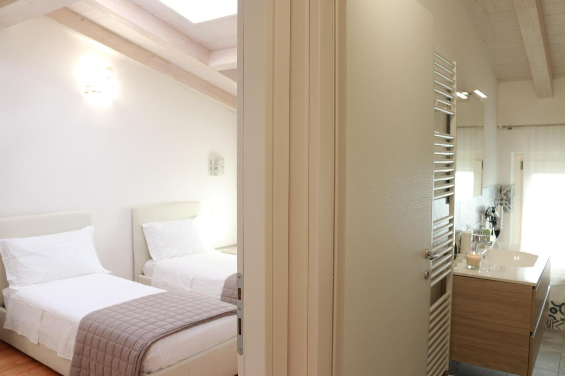Locazione Turistica Aquila 3 Apartment Верона Екстериор снимка